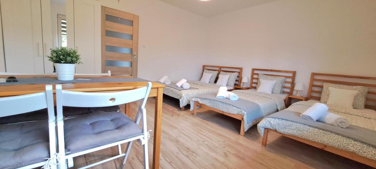 Pokoje I Apartamenty Na Szkolnej Zator Exterior photo
