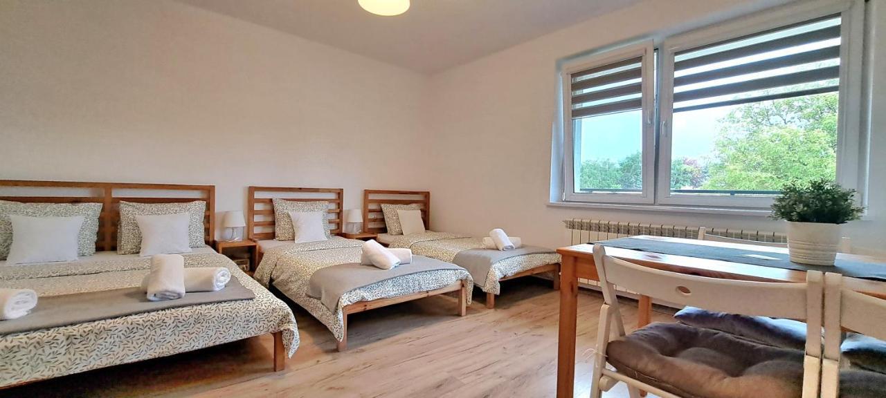 Pokoje I Apartamenty Na Szkolnej Zator Exterior photo